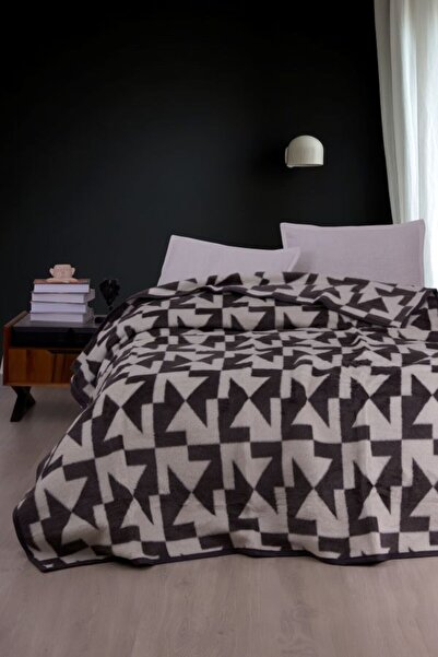 SİHİRLİ AYAKLAR بطانية قطيفة مفردة منقوشة