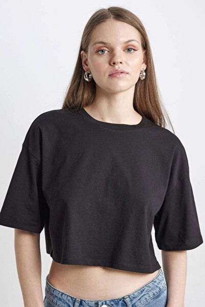 DeFacto Loose Fit Bisiklet Yaka Basic Düz Kısa Kollu Tişört X2381AZ24SM
