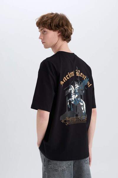 DeFacto Oversize Wide Fit Crew λαιμόκοψη εμπριμέ κοντομάνικο μπλουζάκι C3631a...