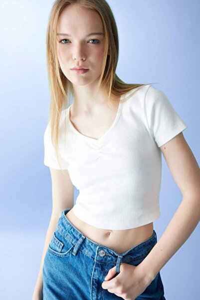 DeFacto Εφαρμοστό κοντομάνικο μπλουζάκι καμιζόλας με κορδόνια C6920AX24SM