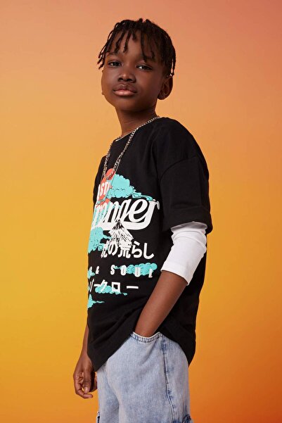 DeFacto Αγόρι με φαρδιά εφαρμογή με λαιμόκοψη με στάμπα κοντομάνικο μπλουζάκι...