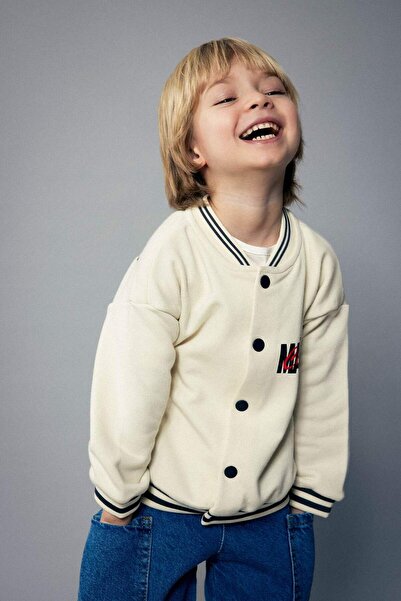 DeFacto سترة بيبي بوي مارفل كوميكس ذات ياقة جامعية C0632A524SP