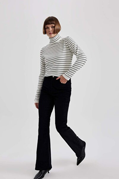 DeFacto Spanish Leg Basic Corduroy Trousers S0612Az23Wn