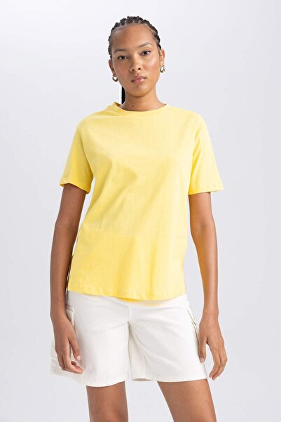 DeFacto Regular Fıt Kısa Kollu Tişört B0642AXNS