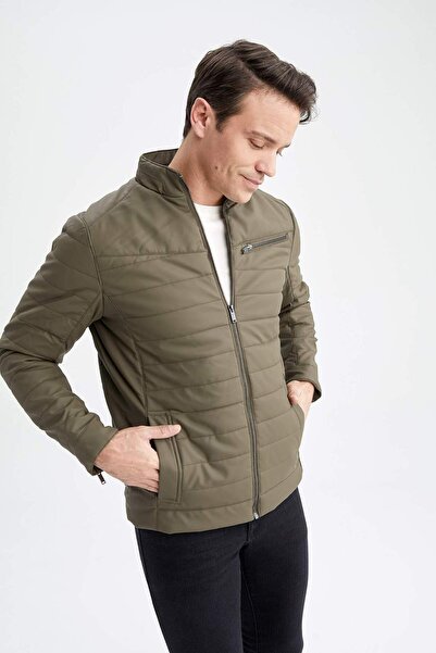 DeFacto hidrofug S slim fit Dar K croială D guler ridicat Cu fermoar Interior...