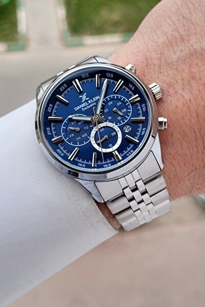 Daniel Klein Dial Navy Blue Strap Silver Color 43 mm 5 Atm Men's Wristwatch
