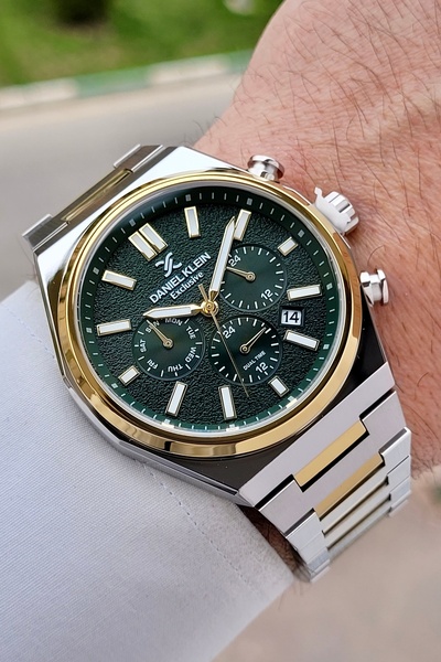 Daniel Klein 43mm Men's Wristwatch with Green Dial, Gold Gray Color, Adjustab...
