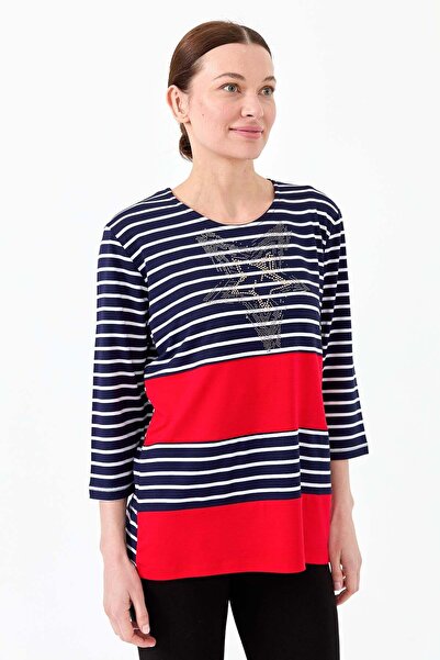 Desen Triko Γυναικεία μπλούζα με ριγέ λαιμόκοψη με πέτρες μπροστά, χτενισμένη...