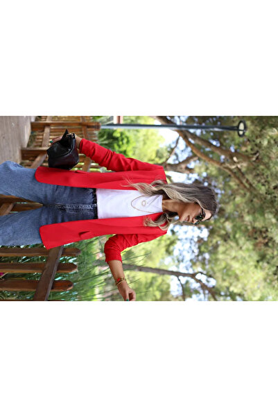 bytugcekaya Kırmızı Kol Büzgü Detay Blazer