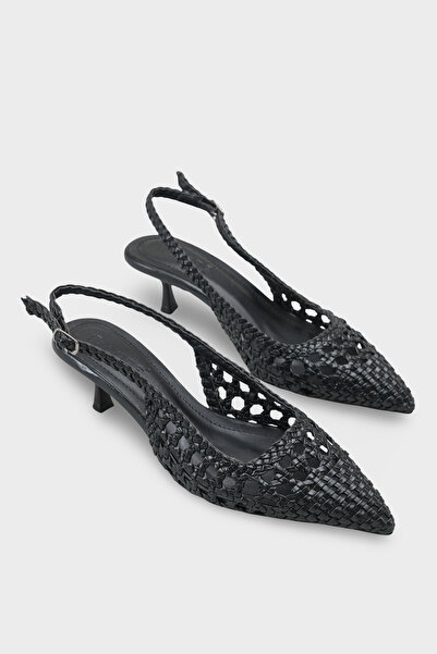 Capone Outfitters Laurie Knitted Pointed Toe Mid-Heel Open-Back Women's Shoes