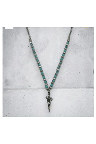 ndjewelry قلادة من الفولاذ بتفاصيل خرز على شكل خنجر