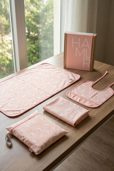 HAMUR Liquid-Proof 4-Piece Baby Child Activity Cover Bag Baby Bib Activity Se...