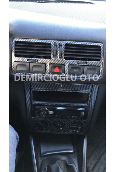 Demircioğlu 25 قطعة من تراكيد الكربون المطلية لفولكس واجن بورا بعد عام 1998