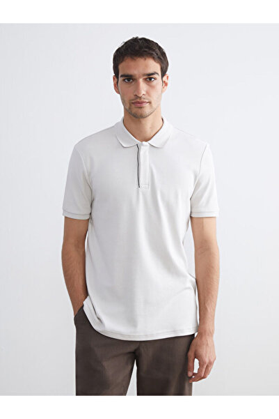 LC Waikiki تي شيرت رجالي من UZG STORE بتصميم ياقة دافرك روبا من ستايل شايبيرز