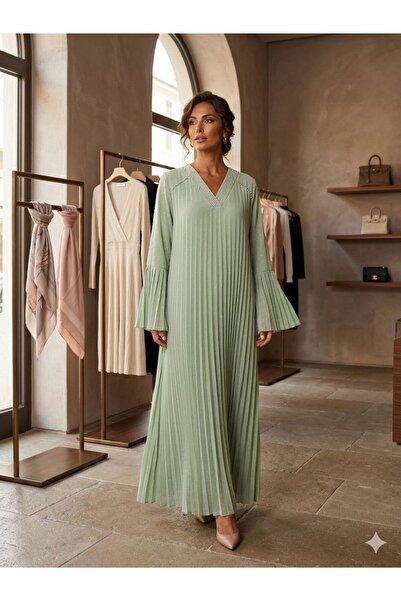 Pyramid masterpieces Long women's jalabiya with a Lightweight sheen