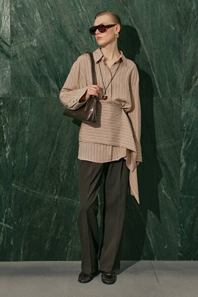 Manuka КЕМЕР ДЕТАЛЬНО РИСУЙУЧИЙ СОРОЧКА КИРЕМІТ