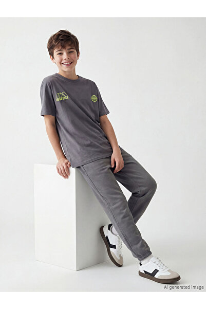 LC Waikiki Rmz Gi̇yi̇m Farkiyla Boys' Jogger Sweatpants with Waist Drawstring