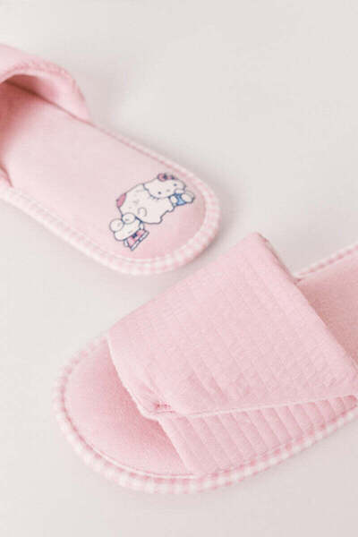 Women'secret Pink Hello Kitty slippers