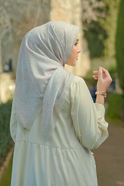 Buttonscarves Granada Kare Eşarp - Cloud