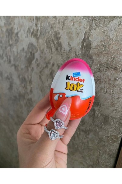 ArtBDesign Yüzüklü Kinder Joy Sevgiliye Hediye İçinden Ciddi İlişki Yüzüğü Çıkan Kinder