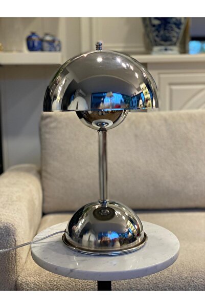 Dekordan House أباجورة لوكا باللون الفضي