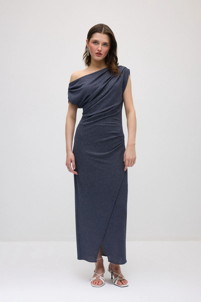 Gusto Asimetrik Omuzlu Simli Abiye Elbise - Gri