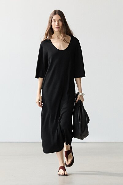 Massimo Dutti Kolları detaylı midi elbise