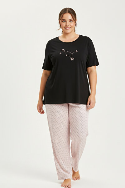 İPEKTENİM Yıldız Baskılı Puantiye Desenli Kısa Kol Büyük Beden Pijama Takımı