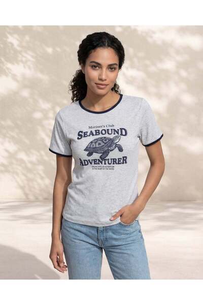 REDTAG تيشيرت نسائي رمادي اللون مطبوع بنمط مضلع