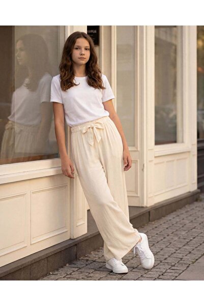 REDTAG بنطلون أرجل واسعة باللون الكريمي للفتيات الكبيرات