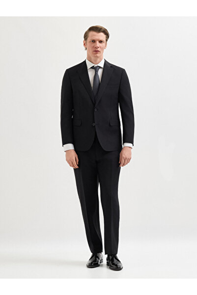 Karaca Siyah Takım Elbise