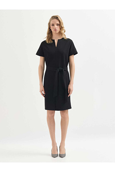 Karaca Siyah Elbise