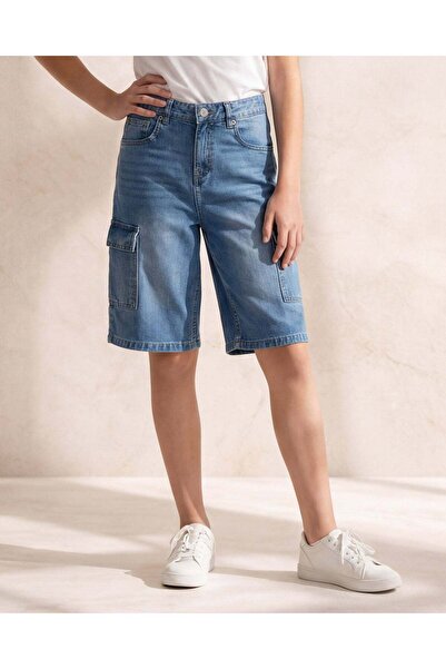 REDTAG Senior Girls Light Wash Cargo Shorts