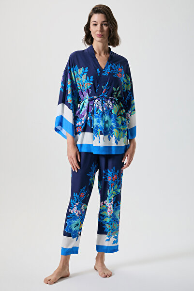 Penyemood Floral Patterned Triple Pajama Set