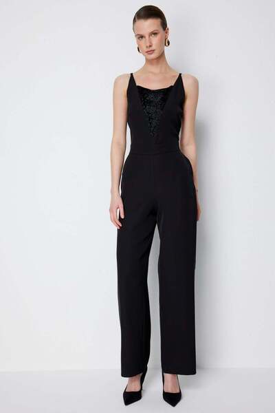 Ekol Önü Boncuk İşlemeli Askılı Tulum