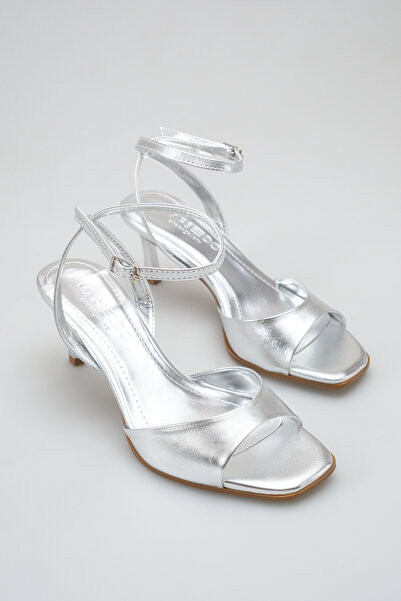 FEMME Women's Blunt Toe Stiletto Heel Evening Dress Casual Heels S Sandals Mi...