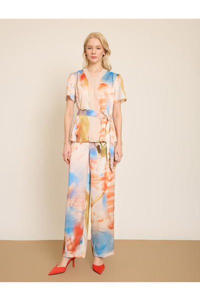 BGN workshop Colorful Printed Satin Blouse with Chiffon Details