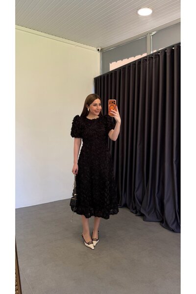 elif teke Fluffy Rose Bell Dress Black