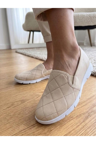 ALB TERLİK AYAKKABI SAN. TİC. LTD. ŞTİ. Pantofi de damă matlasat – talpă anti...