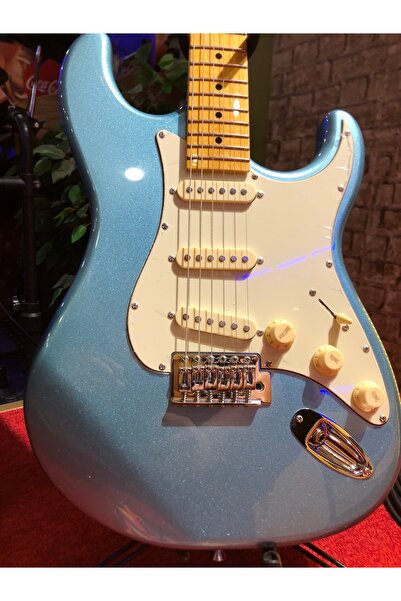 Tagima Guitars Tagima 530 Elektro Gitar