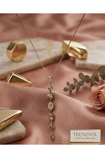 Hiis Store Rose Işıltılı Çoklu Geometrik Formlu Pembe Kuvars Sallantılı Kolye