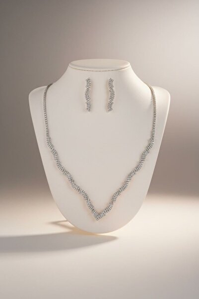 rafiel Gümüş Renkli Zirkon Taşlı Su Yolu V Kolye ve Küpe Takı Seti