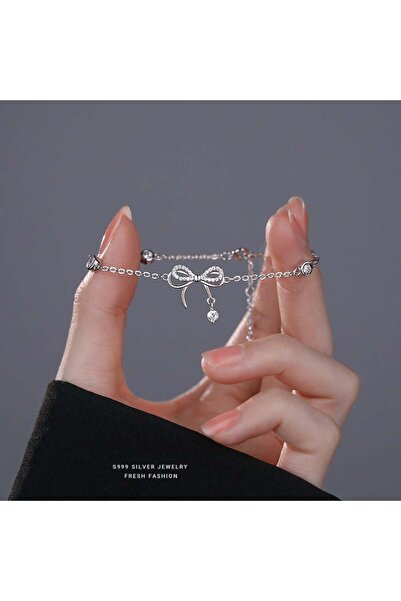 Generic bow tie bracelet