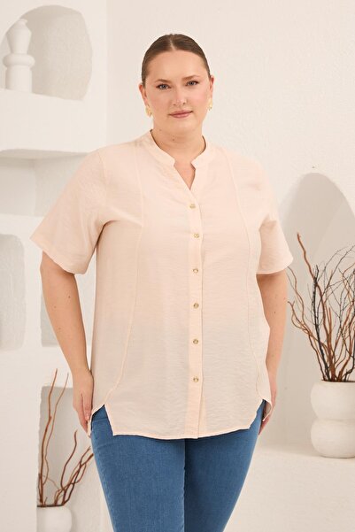 RMG Съдийска блуза с разрез отпред за жени с по-големи размери, бежова