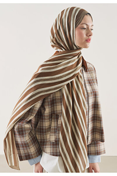 Fresh Block Stripe Pattern Rami̇ Shawl Milk Brown