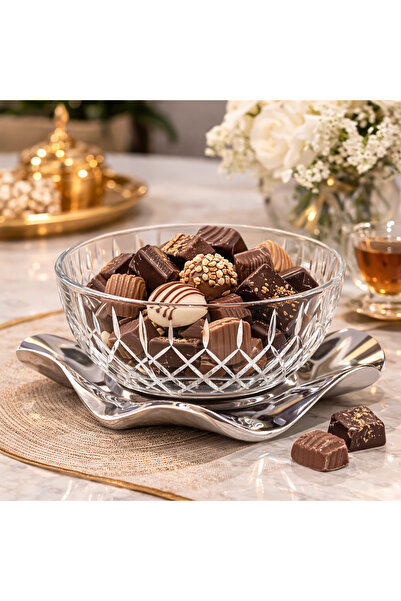 Dania ✨ Luxury glass serving dish with a metal base – 26 cm | Elegant design ...