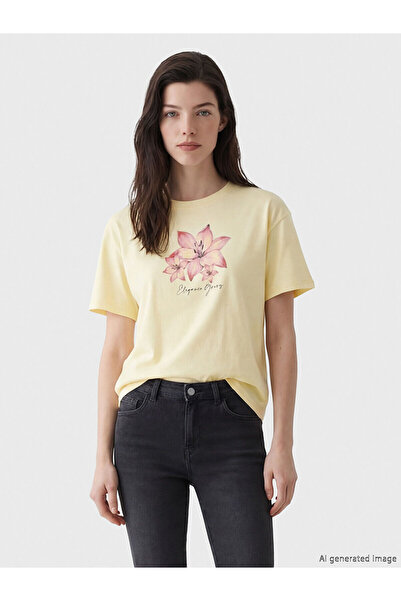 LC Waikiki Γυναικείο μπλουζάκι Özmarka New Season Crew Neck Flower με τύπωμα