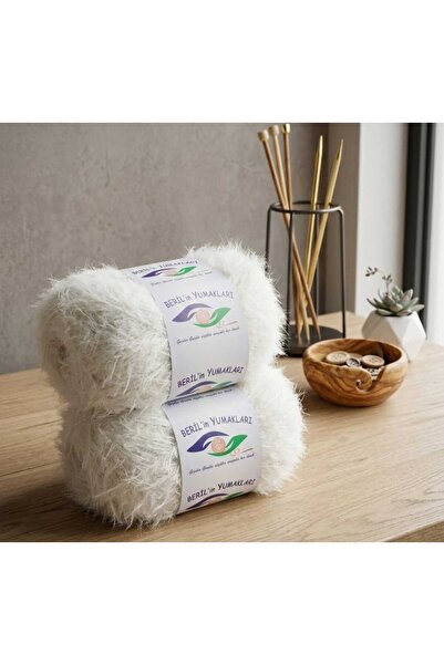 Beril'in Yumakları beyaz Moher Krem tavşan tüyü karışımı mix ip