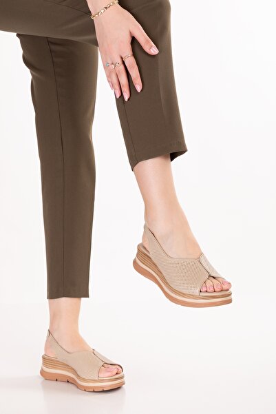 Gondol Genuine Leather Women's Comfortable Daily Sandals Elnr.564 Beige