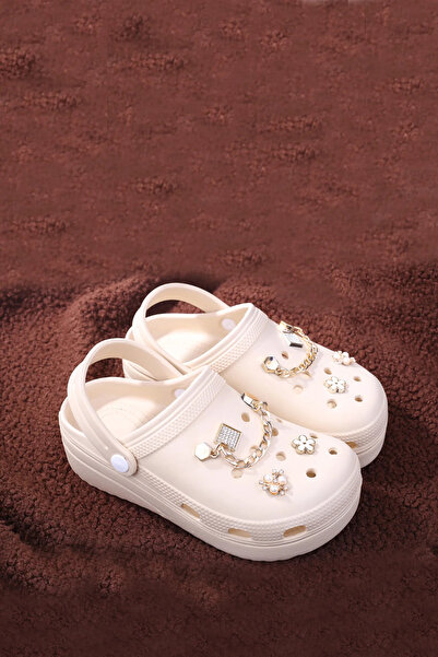 Walkenzo Stoned Thick Sole Women's Pool/Beach/Garden Slippers Sandals